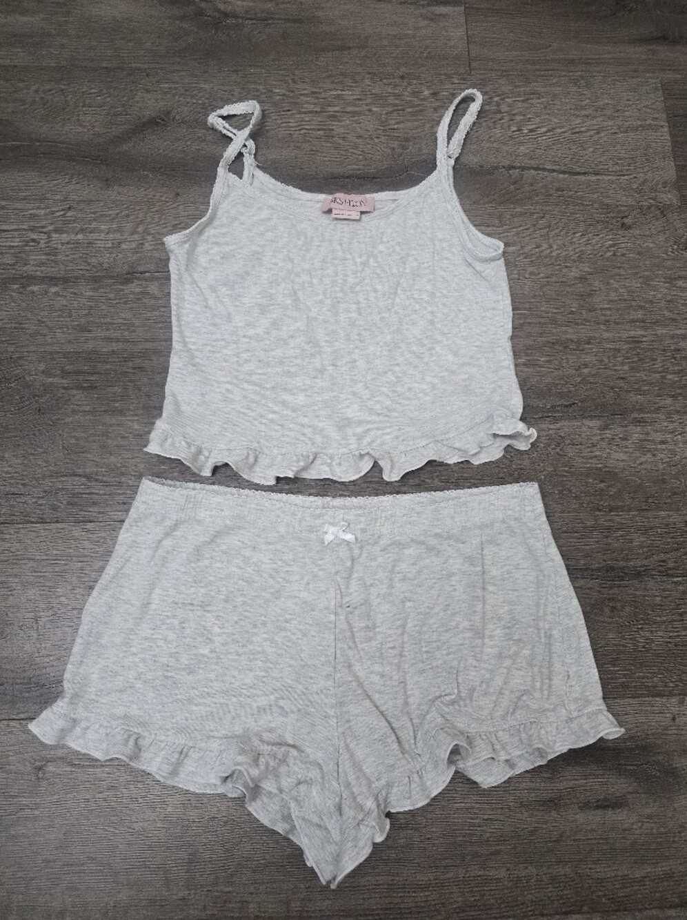 Paris Hilton Loungwear Set Grey Size Small Comfy Scalloped Hems Adjustable Strap - Picture 1 of 11